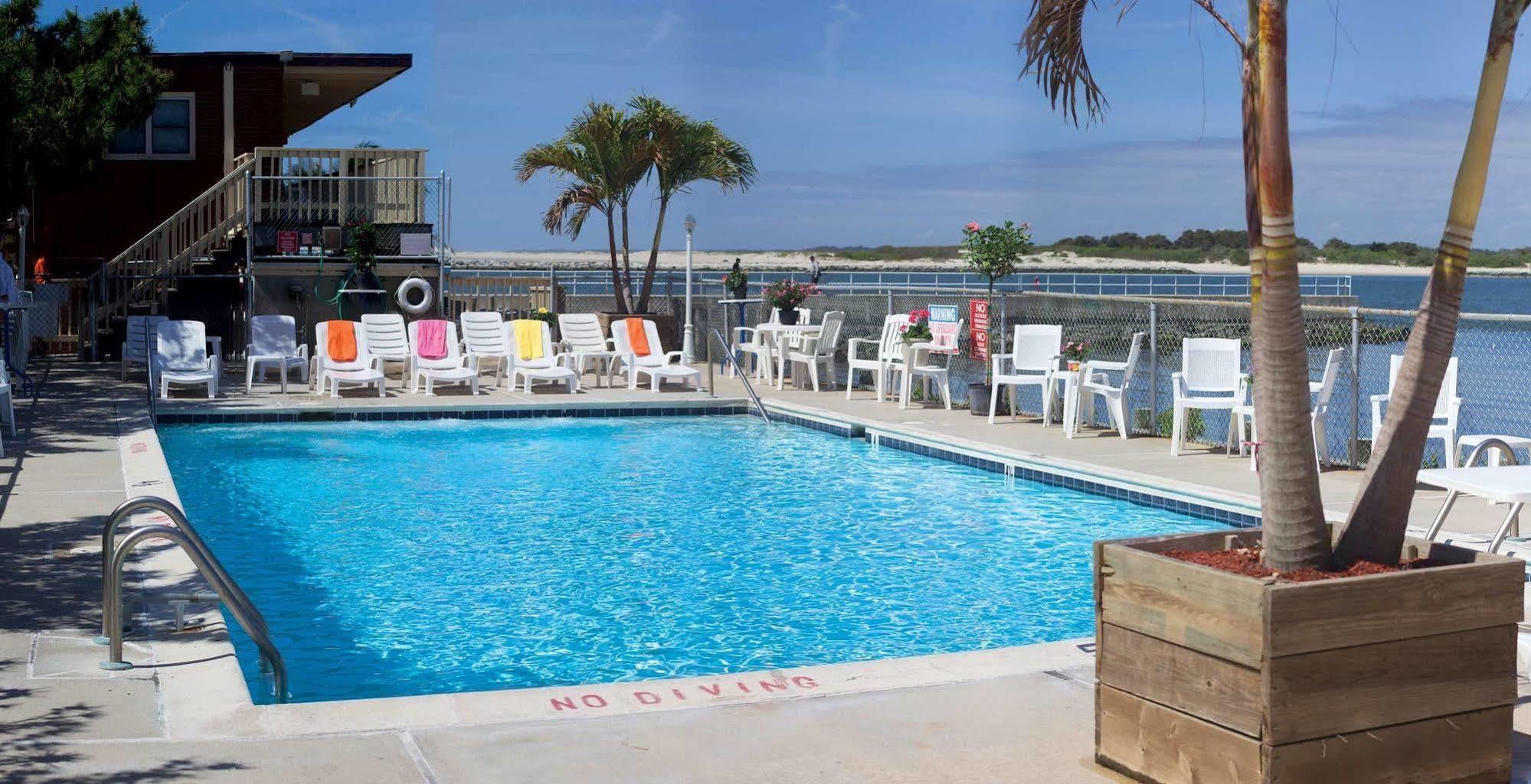 Motel Oceanic 2*
