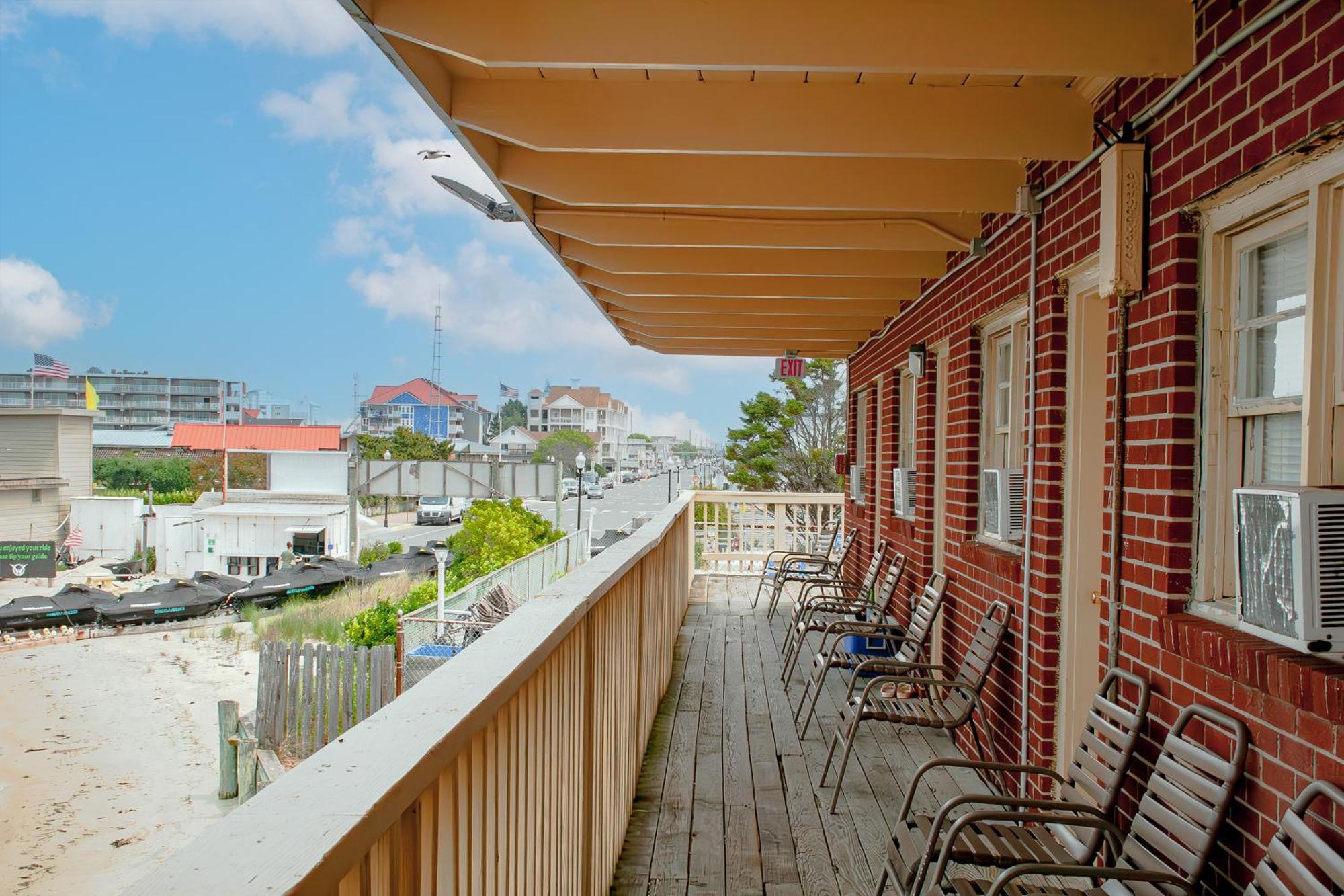 Motel Oceanic